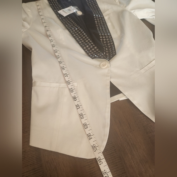 Sz 8 Jessica Simpson Cream Blazer & Black Lapel Studs - Picture 9 of 9